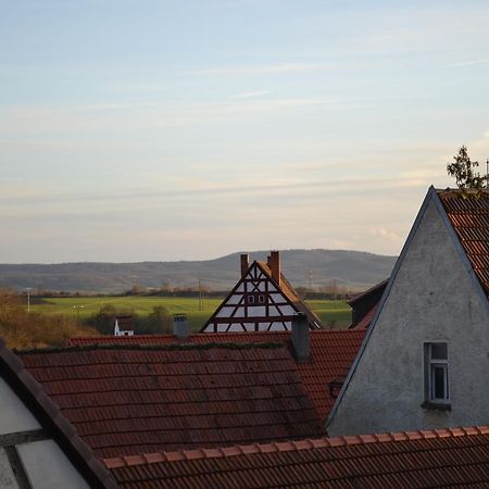 Hotel-Gasthof Rotes Ross Markt Einersheim Eksteriør billede