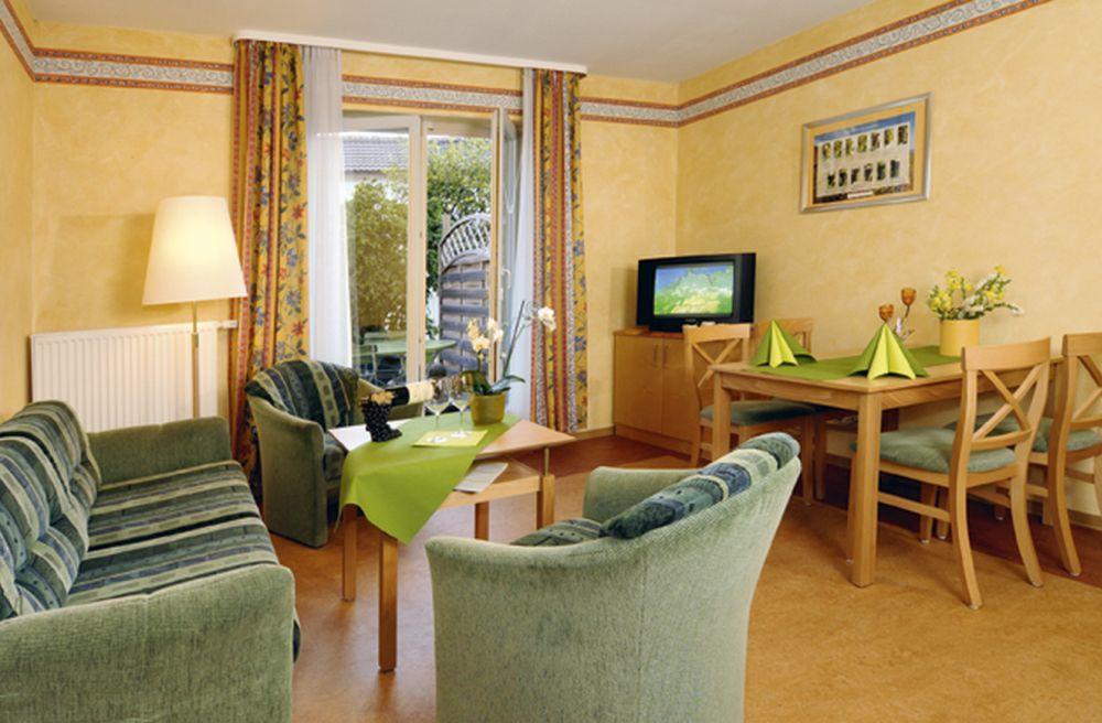 Hotel-Gasthof Rotes Ross Markt Einersheim Eksteriør billede