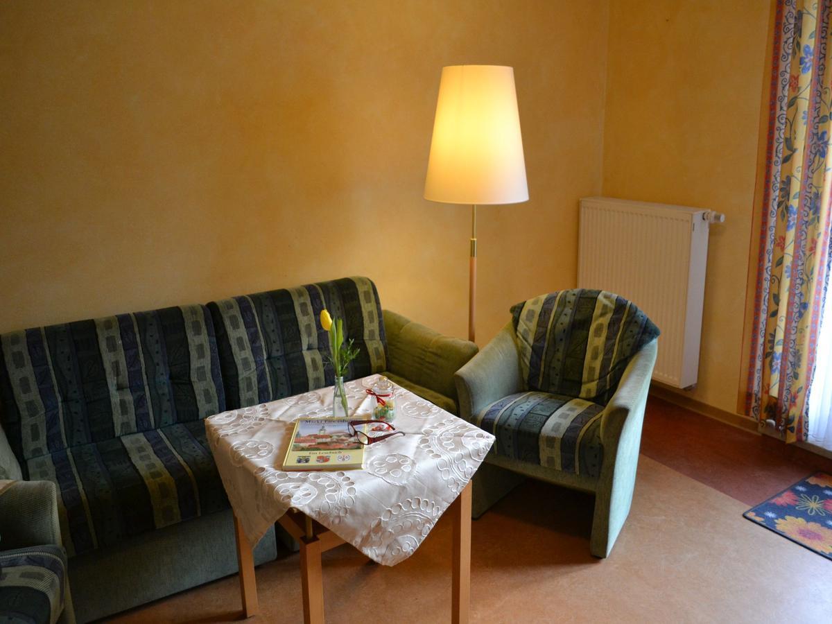 Hotel-Gasthof Rotes Ross Markt Einersheim Eksteriør billede