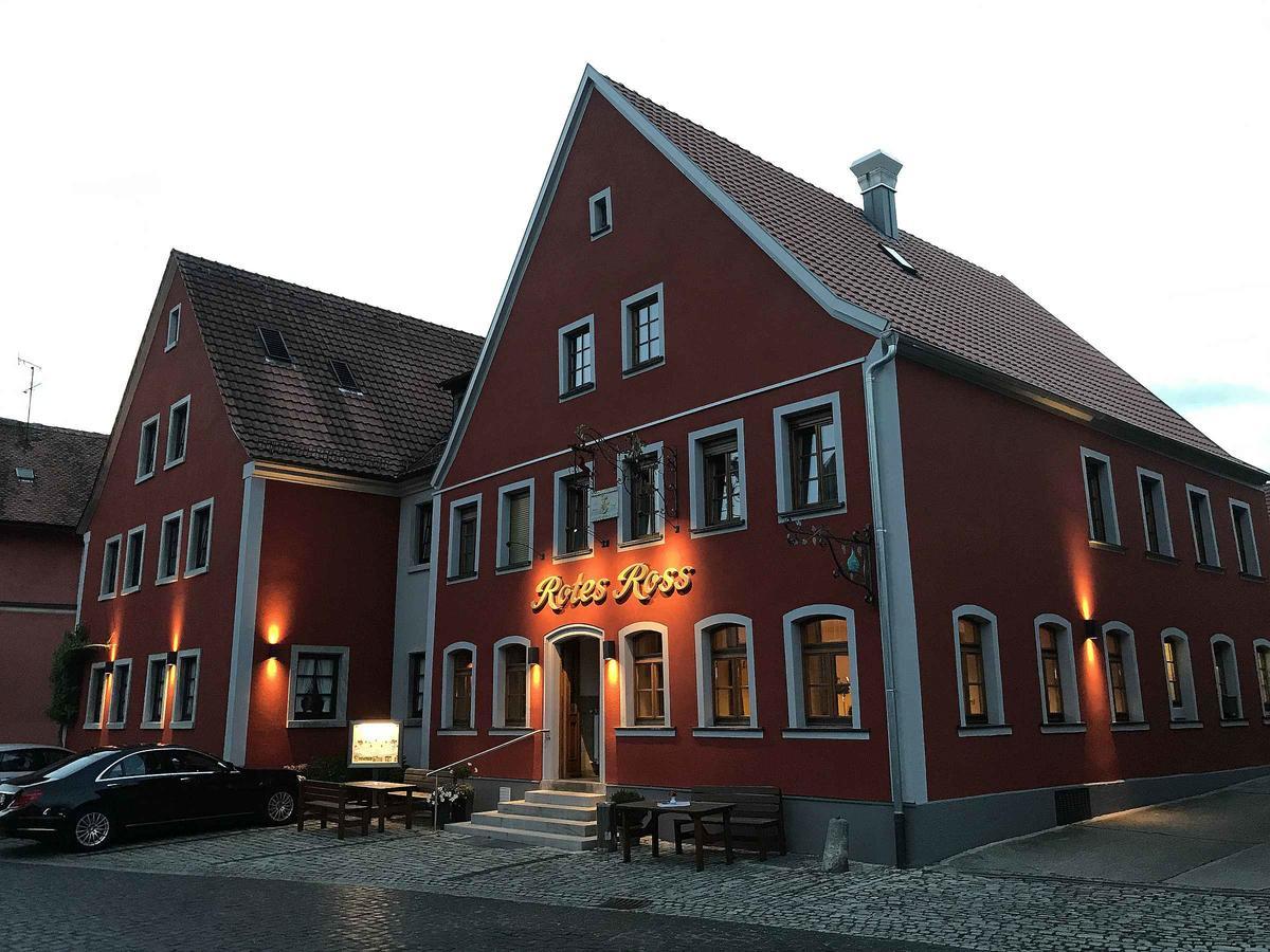 Hotel-Gasthof Rotes Ross Markt Einersheim Eksteriør billede